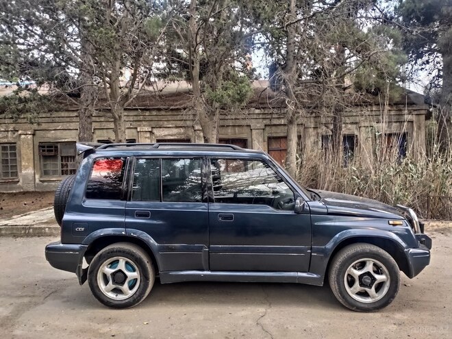 Suzuki Vitara 1995, 265,218 km - 2.0 л - Bakı