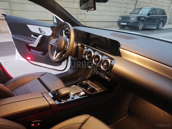 Mercedes CLA 250 2019, 4,100 km - 2.0 l - Bakı