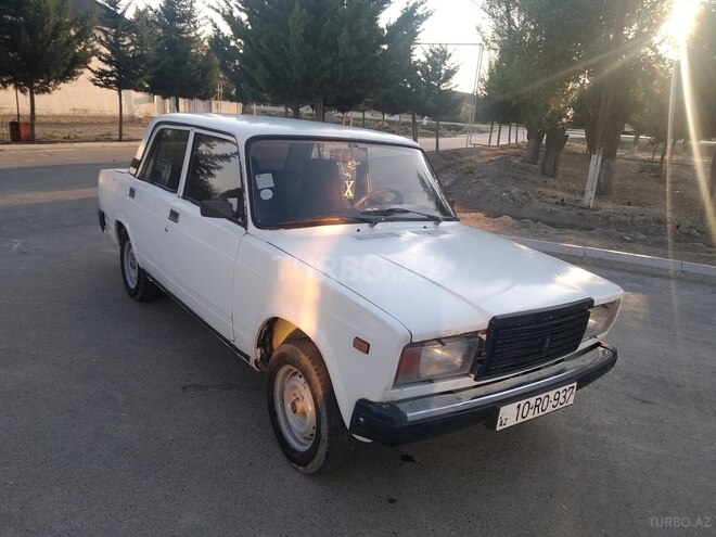 LADA (VAZ) 2107 2006, 134,000 km - 1.6 l - Neftçala