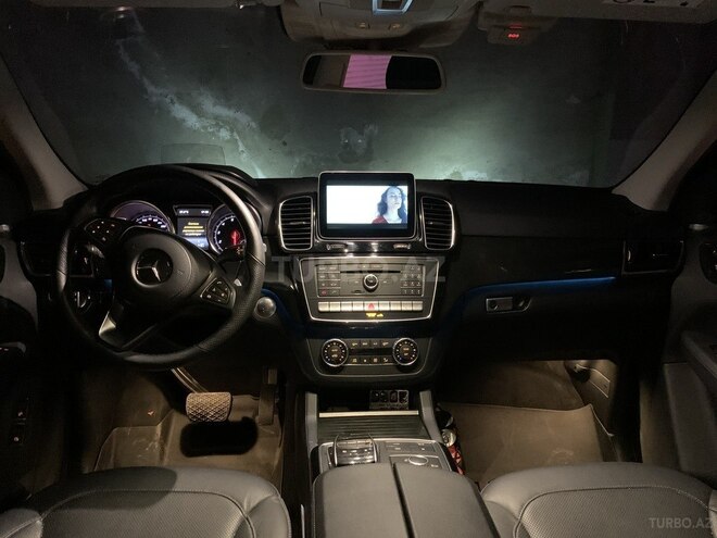 Mercedes  2019, 15,000 km - 3.0 l - Bakı