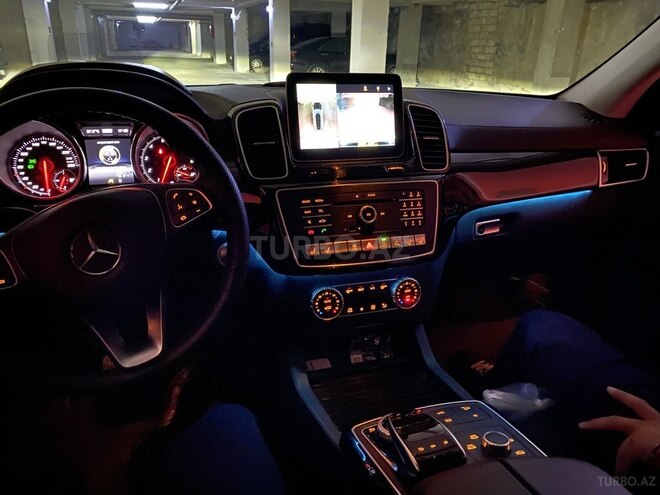 Mercedes  2019, 15,000 km - 3.0 l - Bakı