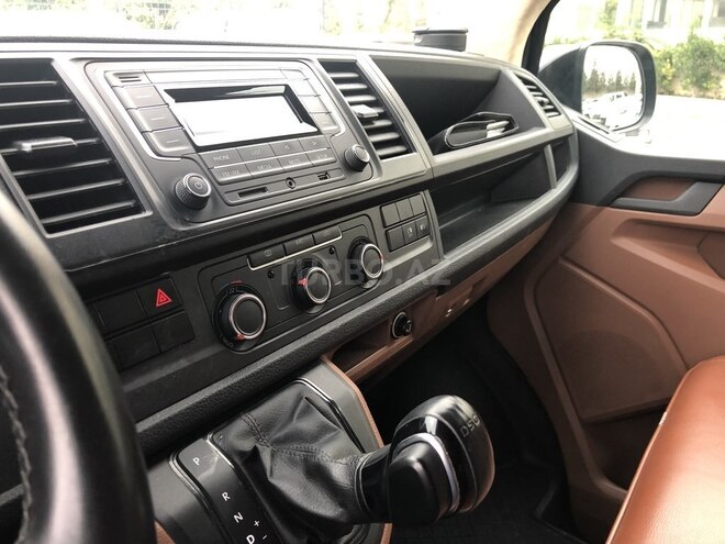 Volkswagen Transporter 2017, 98,000 km - 2.0 l - Bakı