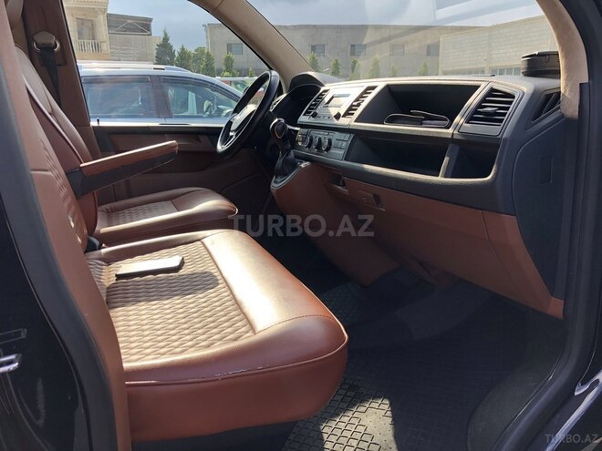Volkswagen Transporter 2017, 98,000 km - 2.0 l - Bakı