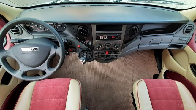 Iveco  2015, 4,000 km - 3.0 l - Bakı