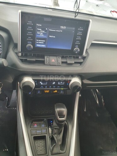 Toyota RAV4 2019, 35,100 km - 2.0 l - Bakı