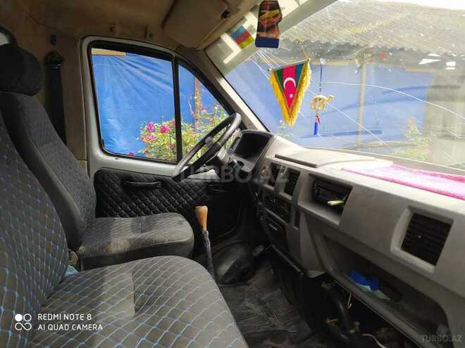 GAZ 330200 2000, 100,000 km - 2.4 л - Ağdaş