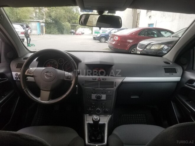 Opel Astra 2006, 147,500 km - 1.3 l - Bakı