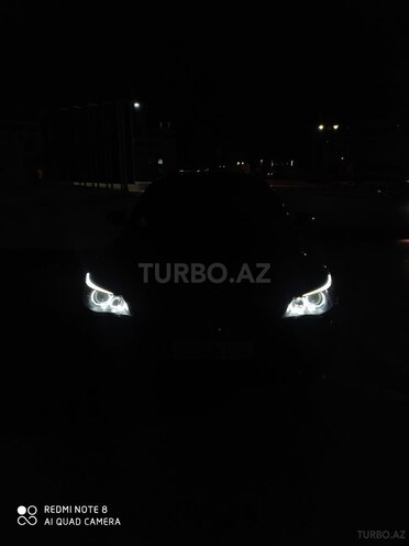 BMW 530 2006, 198,000 km - 3.0 л - Bakı