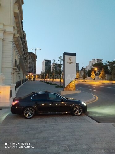 BMW 530 2006, 198,000 km - 3.0 л - Bakı