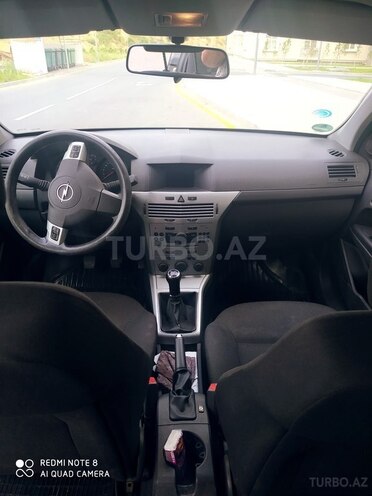 Opel Astra 2009, 183,000 km - 1.6 l - Bakı