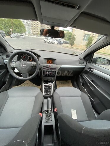 Opel Astra 2005, 169,000 km - 1.4 l - Bakı