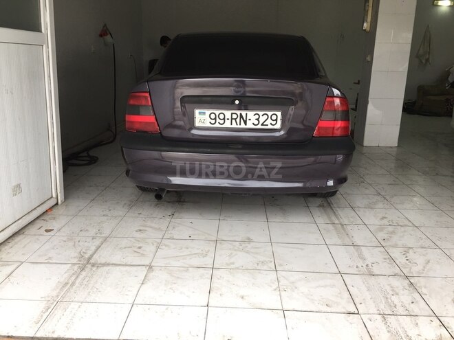 Opel Vectra 1996, 229,000 km - 1.6 l - Bakı