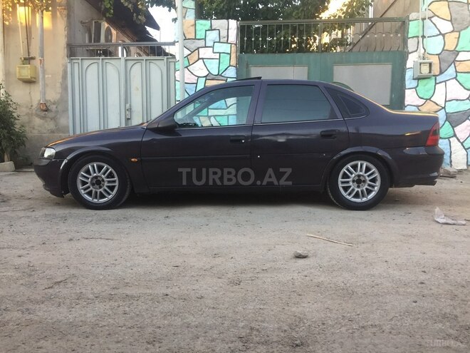 Opel Vectra 1996, 229,000 km - 1.6 l - Bakı