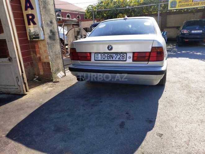 BMW 520 1992, 220,000 km - 2.0 l - Bakı
