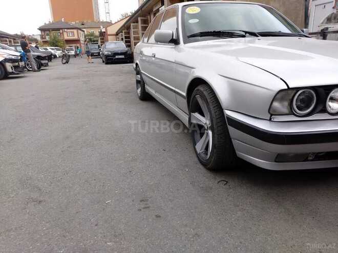 BMW 520 1992, 220,000 km - 2.0 l - Bakı