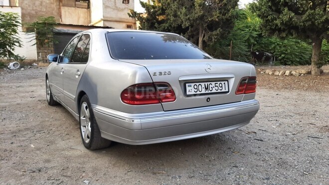 Mercedes E 320 1999, 349,000 km - 3.2 l - Bakı
