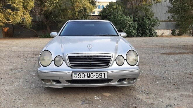 Mercedes E 320 1999, 349,000 km - 3.2 l - Bakı