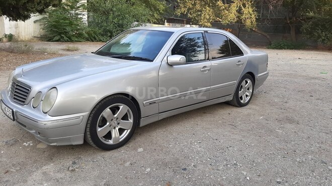 Mercedes E 320 1999, 349,000 km - 3.2 l - Bakı