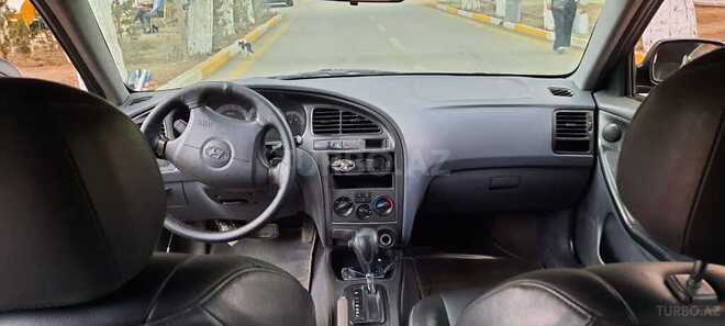 Hyundai Elantra 2003, 225,000 km - 2.0 l - Sumqayıt