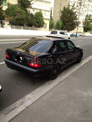 Mercedes C 230 1999, 221,000 km - 2.3 l - Bakı