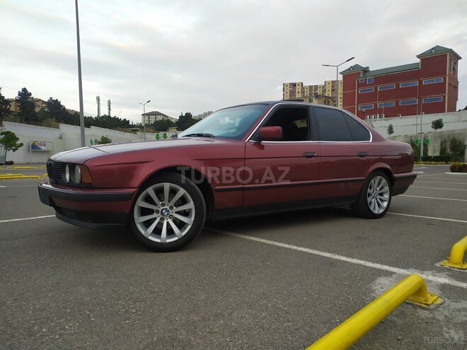 BMW 520 1993, 289,000 km - 2.0 l - Bakı