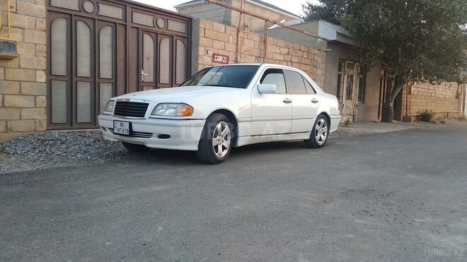 Mercedes C 230 1998, 342,000 km - 2.3 л - Bakı