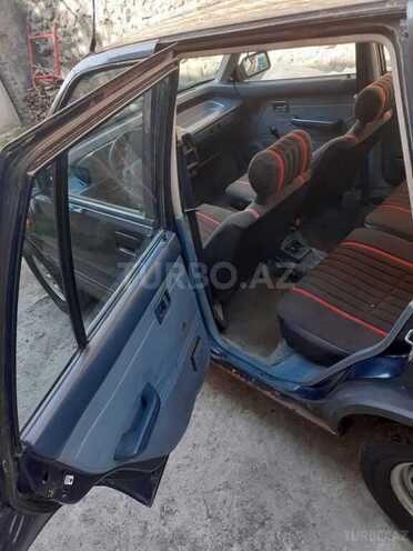 Honda Civic 1986, 255,000 km - 1.3 l - Zaqatala