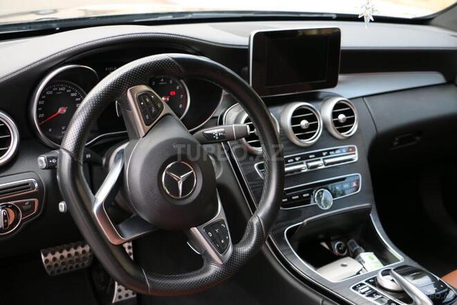 Mercedes C 180 2016, 74,000 km - 1.6 л - Bakı