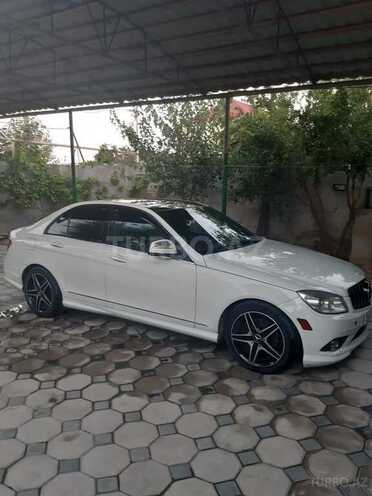 Mercedes C 300 2007, 370,000 km - 3.0 l - Bakı