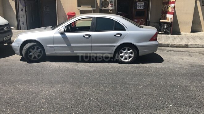 Mercedes C 200 2001, 216,000 km - 2.0 l - Mingəçevir
