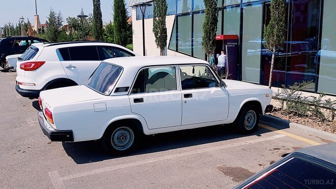 LADA (VAZ) 2107 2011, 71,000 km - 1.6 l - Qusar