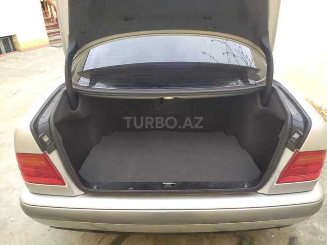 Mercedes E 200 1998, 240,000 km - 2.0 л - Gəncə