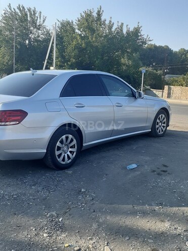 Mercedes E 200 2013, 226,000 km - 2.2 l - Ucar