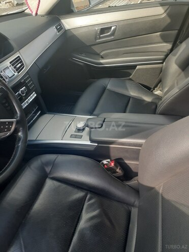 Mercedes E 200 2013, 226,000 km - 2.2 l - Ucar