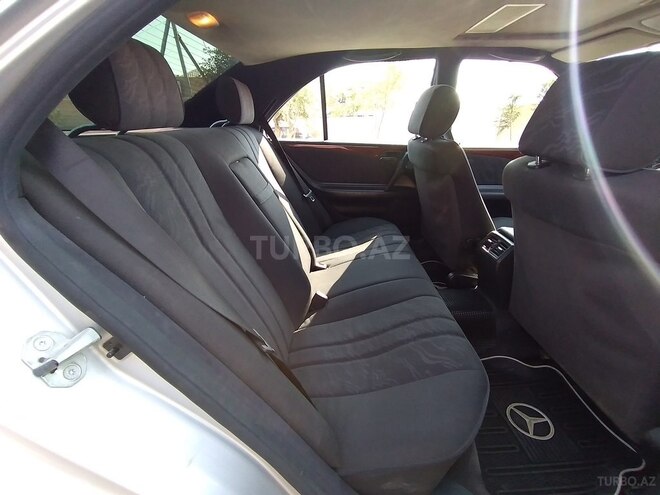 Mercedes E 240 1998, 423,000 km - 2.4 л - Bakı