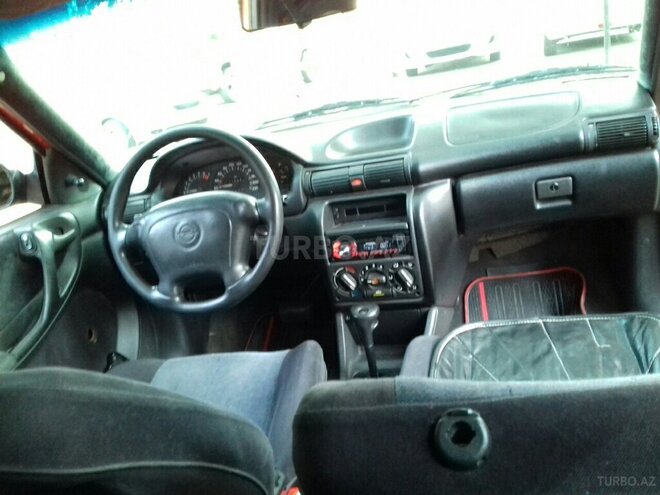 Opel Astra 1996, 219,456 km - 1.6 l - Bakı