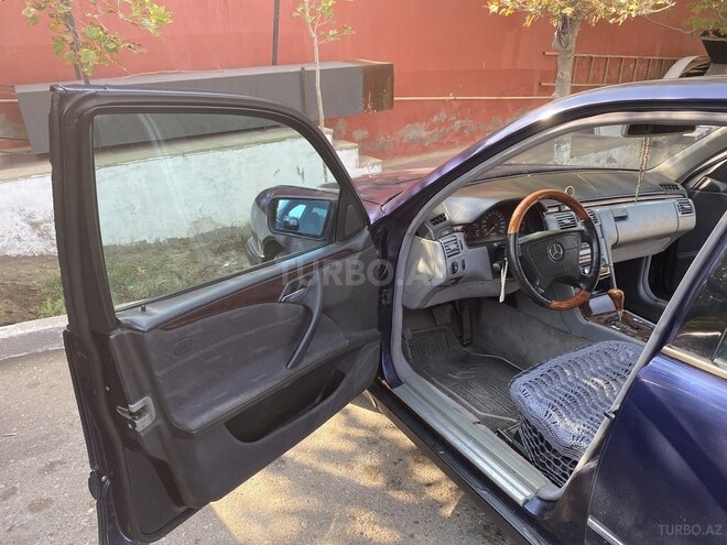 Mercedes E 220 1999, 450,000 km - 2.2 l - Sumqayıt