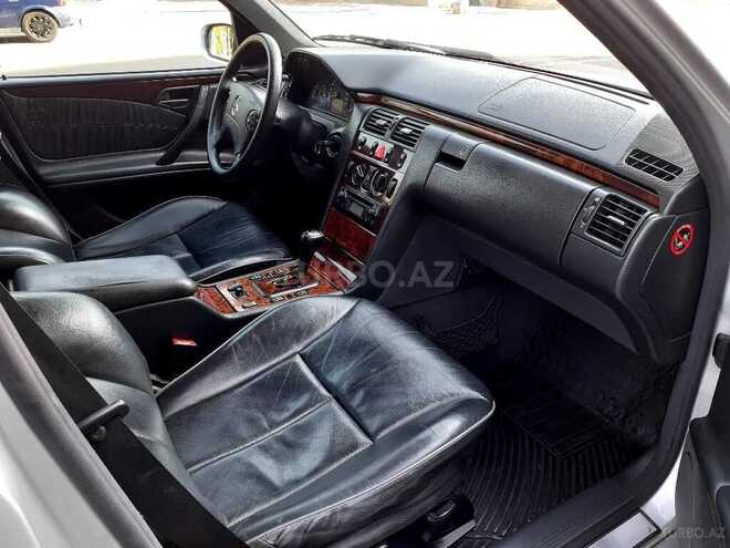 Mercedes E 270 2000, 343,000 km - 2.7 л - Bakı