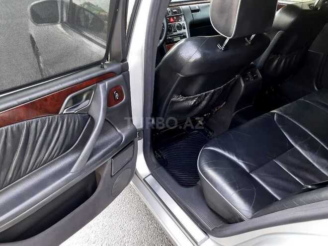 Mercedes E 270 2000, 343,000 km - 2.7 л - Bakı
