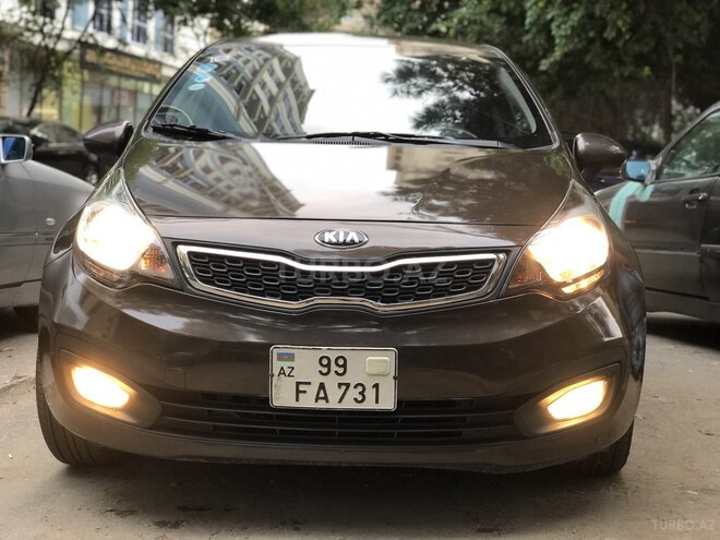 Kia Rio 2013, 275,000 km - 1.4 л - Bakı