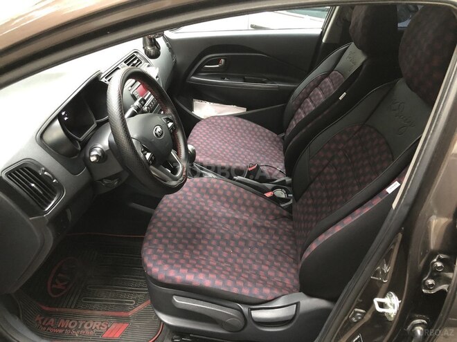 Kia Rio 2013, 275,000 km - 1.4 л - Bakı