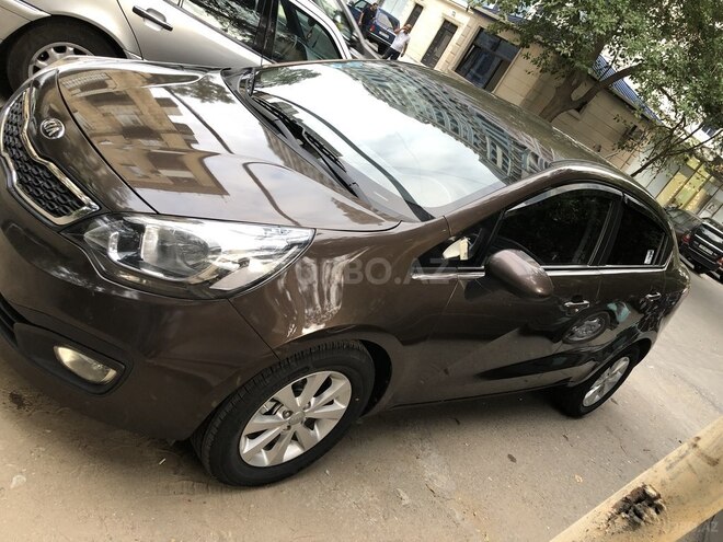 Kia Rio 2013, 275,000 km - 1.4 л - Bakı