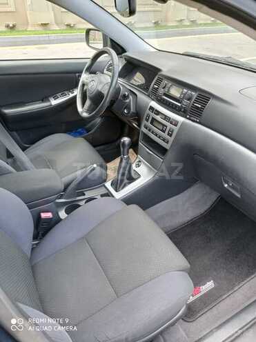 Toyota Corolla 2005, 250,000 km - 1.4 l - Bakı