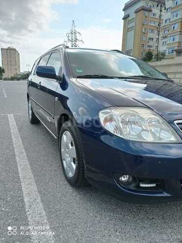 Toyota Corolla 2005, 250,000 km - 1.4 l - Bakı