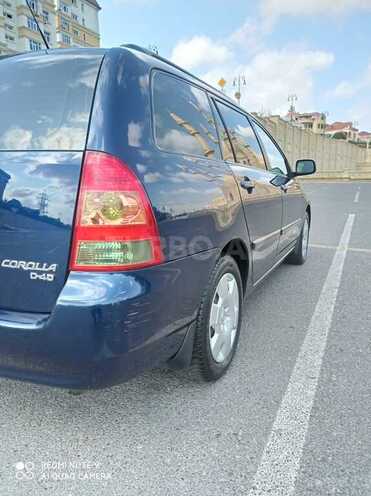 Toyota Corolla 2005, 250,000 km - 1.4 l - Bakı
