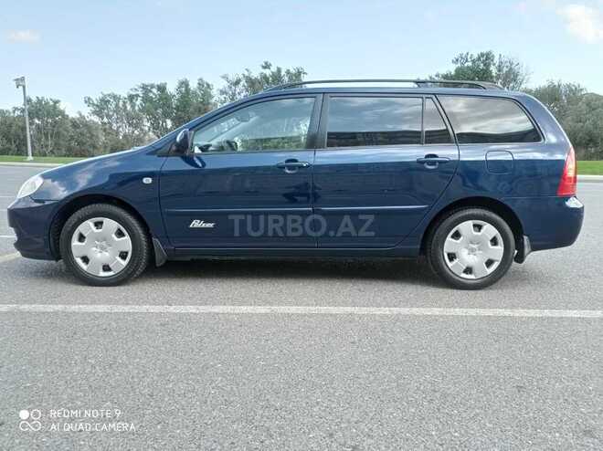 Toyota Corolla 2005, 250,000 km - 1.4 l - Bakı