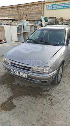 Opel Astra 1995, 350,000 km - 1.6 l - Bakı