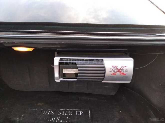Mercedes E 320 1998, 266,000 km - 3.2 l - Şirvan