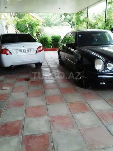 Mercedes E 320 1998, 266,000 km - 3.2 l - Şirvan