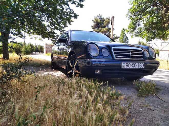 Mercedes E 320 1998, 266,000 km - 3.2 l - Şirvan